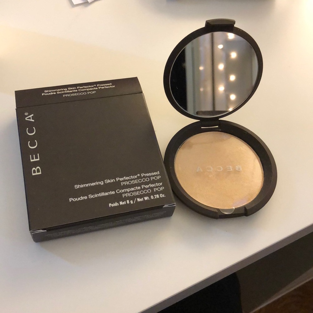 Becca shimmering skin perfector pressed